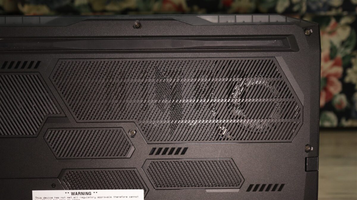 Laptop gaming Acer Nitro 16 AI (AN16-61) - prezentare