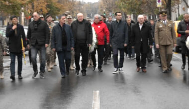 De ce a avut Stoichiță geacă roșie la înmormântarea lui Emeric Ienei