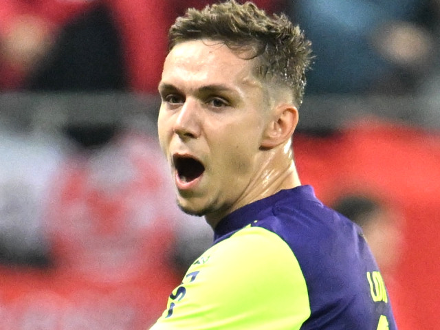 Încă una! O echipă din UEFA Europa League a intrat în cursa pentru Louis Munteanu