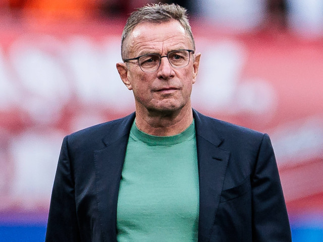 ”Mă interesează la fel de mult cât dacă se răstoarnă un sac de orez la Beijing”