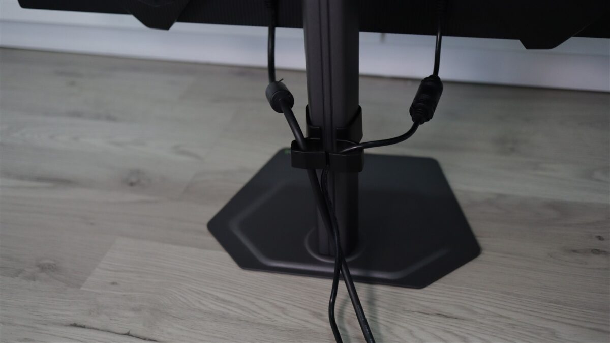 Monitor OLED de gaming GIGABYTE MO27Q28G - review