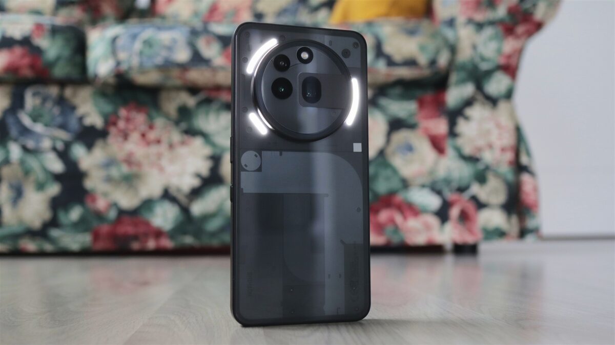 Nothing Phone (3a) Pro - review