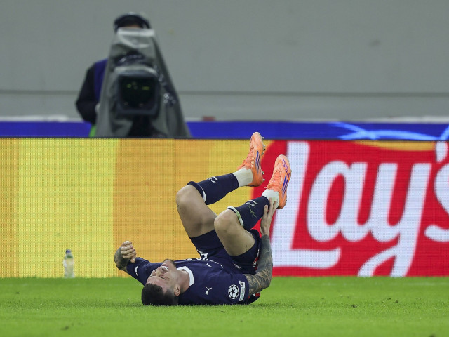 Ce diferență! Nota primită de Dennis Man pentru prestația cu Olympiacos din UEFA Champions League