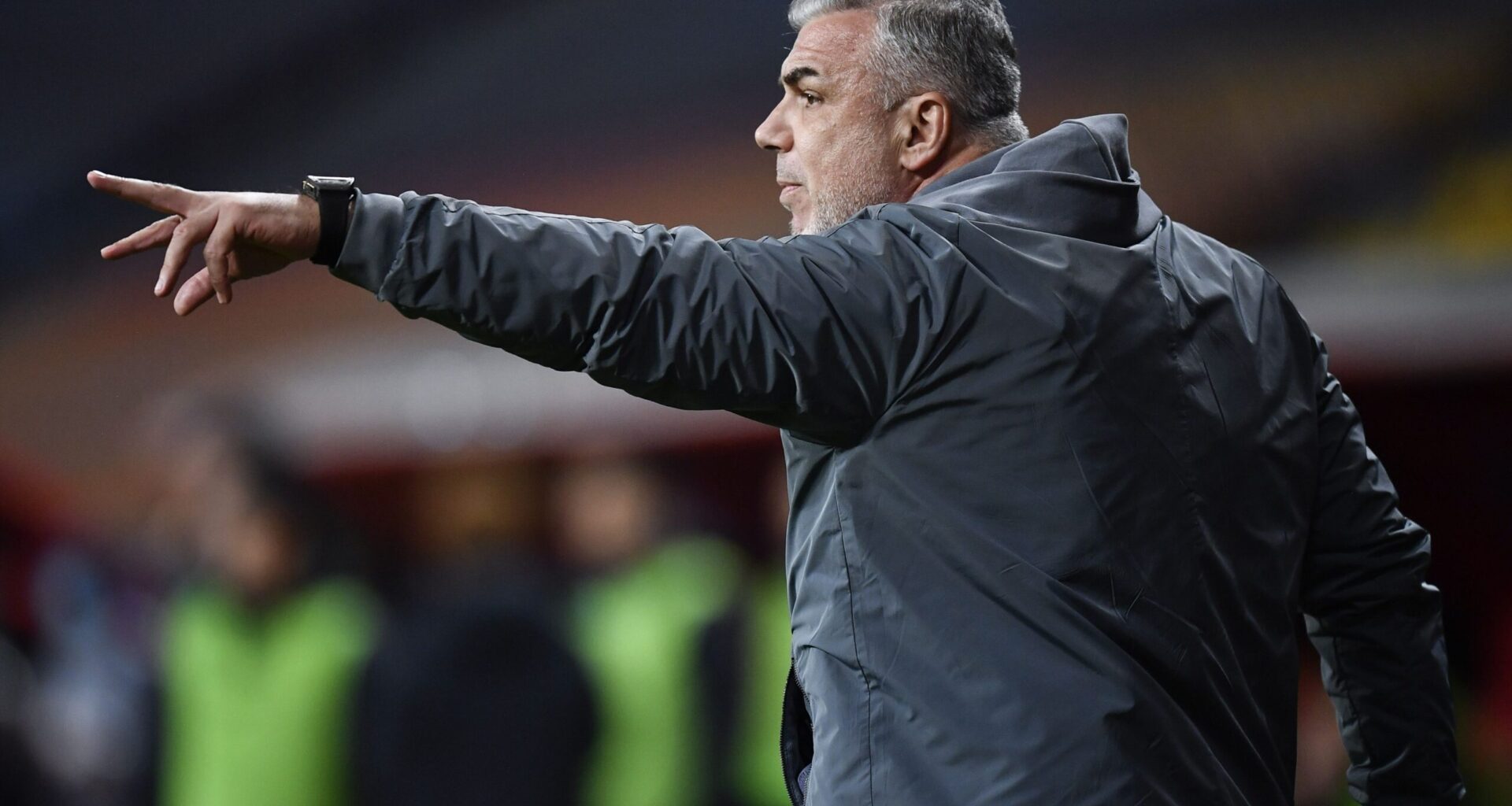 Decizia radicală luată de șeici după ce Cosmin Olăroiu a ratat calificarea la Campionatul Mondial