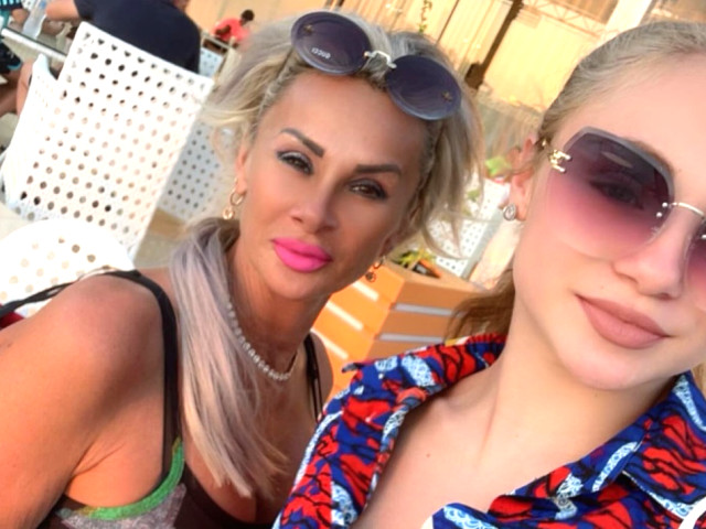 Imaginile cu Sabrina Voinea și mama ei au ajuns până în presa internațională! Cum le-au numit sârbii