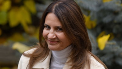 Primul candidat care se retrage din cursa pentru Primăria București în favoarea Ancăi Alexandrescu. ”Azi, de ziua mea, am hotărât să fac un cadou românilor”