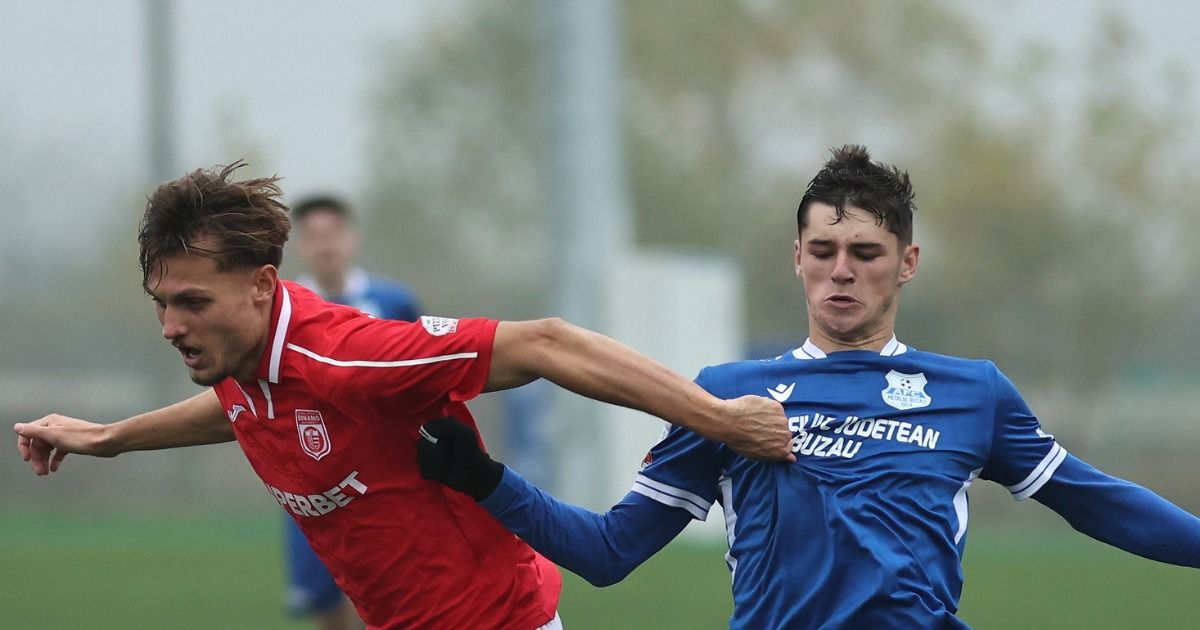 Dinamo nu renunță / „Câinii” insistă pentru transferul golgheterului din Liga 2: „Ne-ar scoate din necaz”