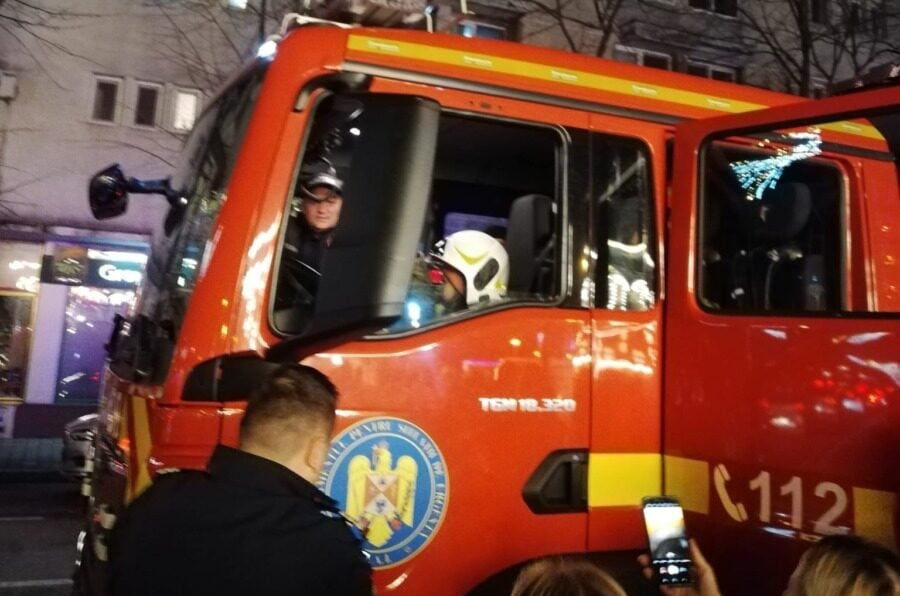 pompieri copii autospeciala