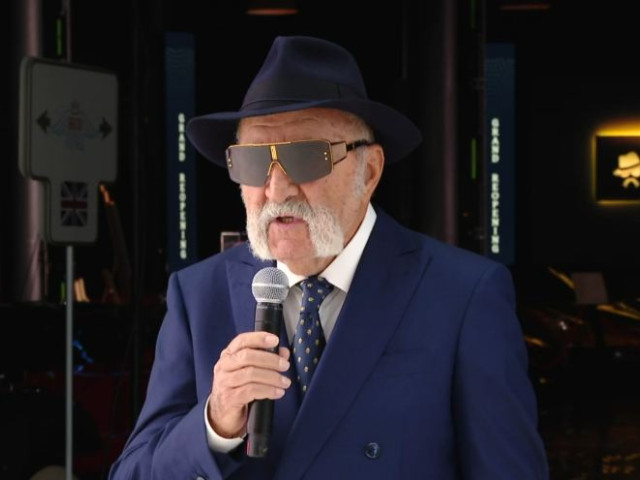 ”E femeia perfectă! România trebuie să facă ceva”