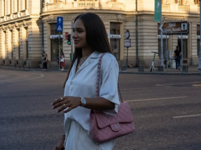 Ce lovitură! După OPT ani, pleacă de la București cu destinația Budapesta