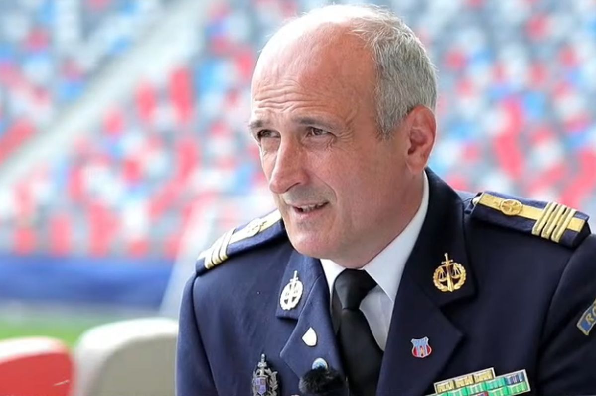 „Rușine, Oprița, te-a bătut Dumbrăvița! Demisia!”