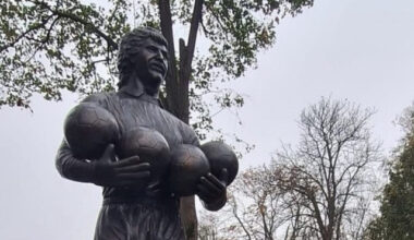 MM Stoica a mers la statuia lui Helmut Duckadam și a postat un singur cuvânt