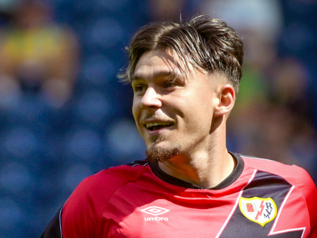 Cu ofertele pe masă, Andrei Rațiu a semnat! Cum l-au numit spaniolii