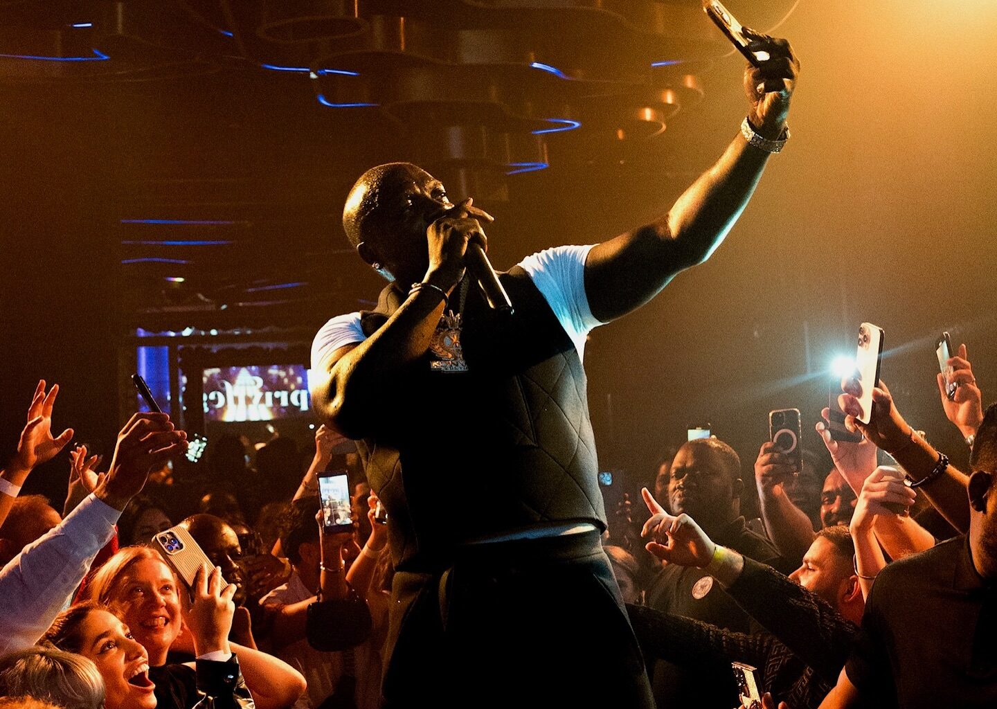 Cântărețul Akon a fost arestat lângă Atlanta. Ce acuzații i se aduc