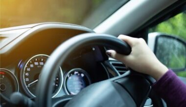 Șoferii vor putea fi sancționați și în baza vitezei medii de deplasare, iar accidentele ușoare vor putea fi raportate online