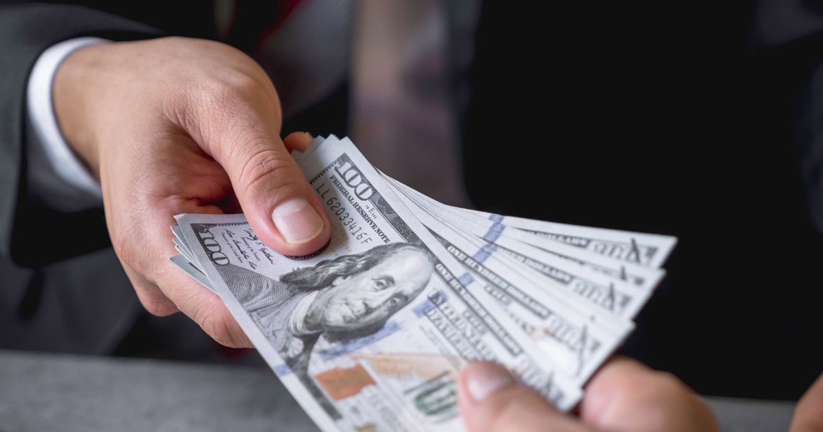 Blat de zeci de mii de dolari! Mărturisire la Parchet. Cine a instigat, cine și cât a plătit, cine a luat banii. Au pariat pe meci în străinătate