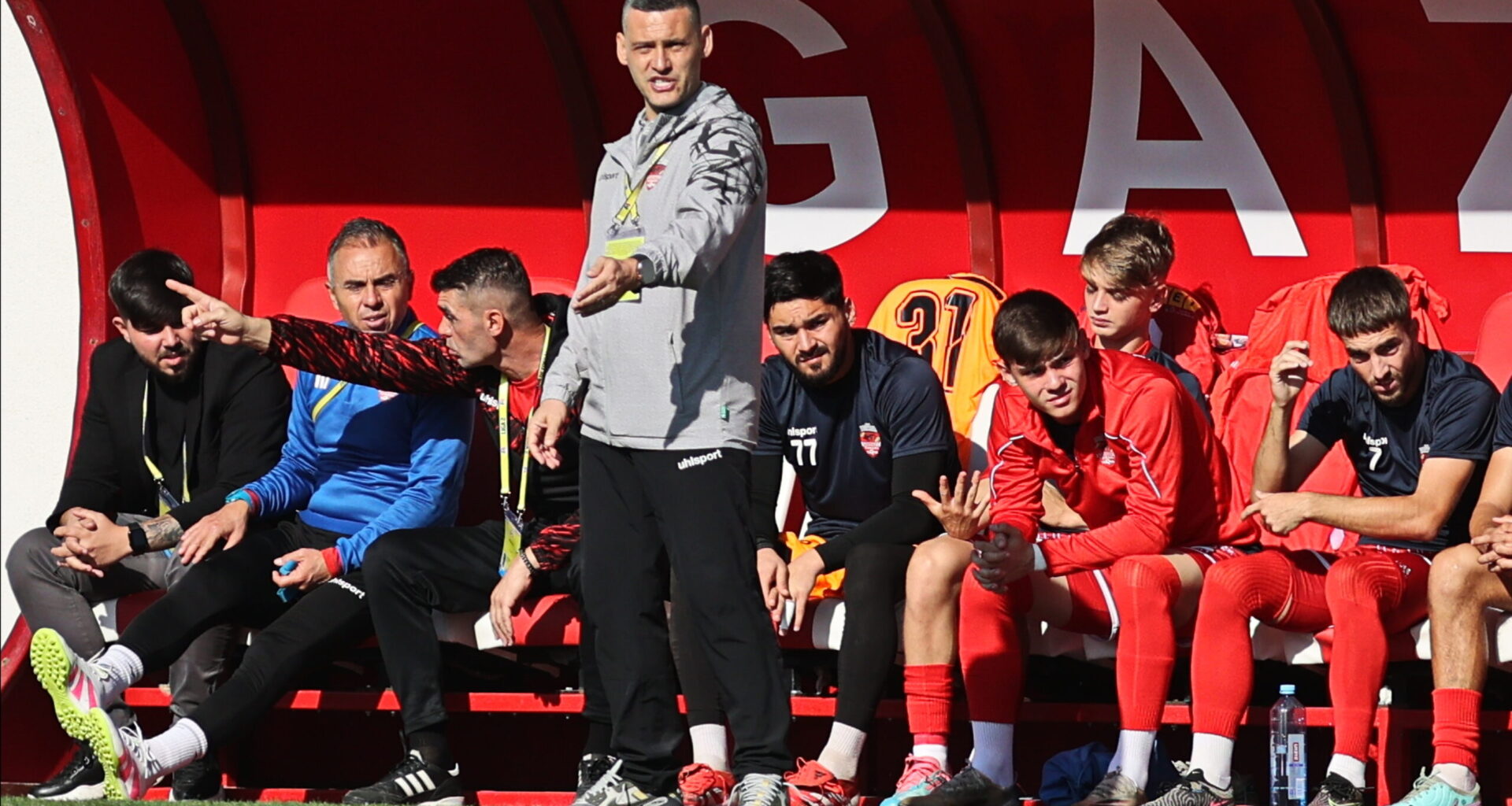 Situație tensionată la CS Tunari, generată de... primar