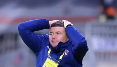 Război între steliști. Florin Talpan a cerut demisia lui Daniel Oprița: „Nu ți-e rușine?” » Răspunsul antrenorului + Ce spune Lăcătuș