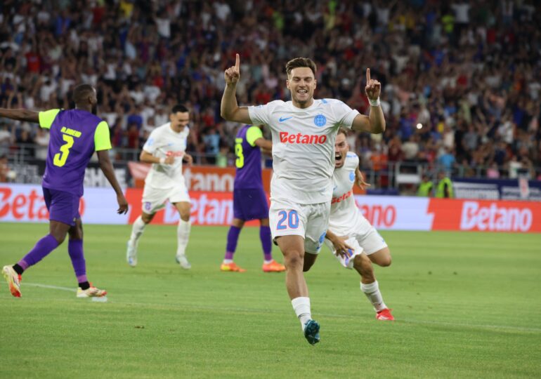 FCSB a stabilit prețul lui Dennis Politic