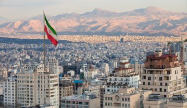 Preşedintele iranian cere mutarea capitalei Iranului de la Teheran