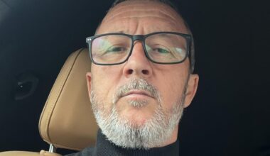 „Ai greșit poarta, băiatul meu”