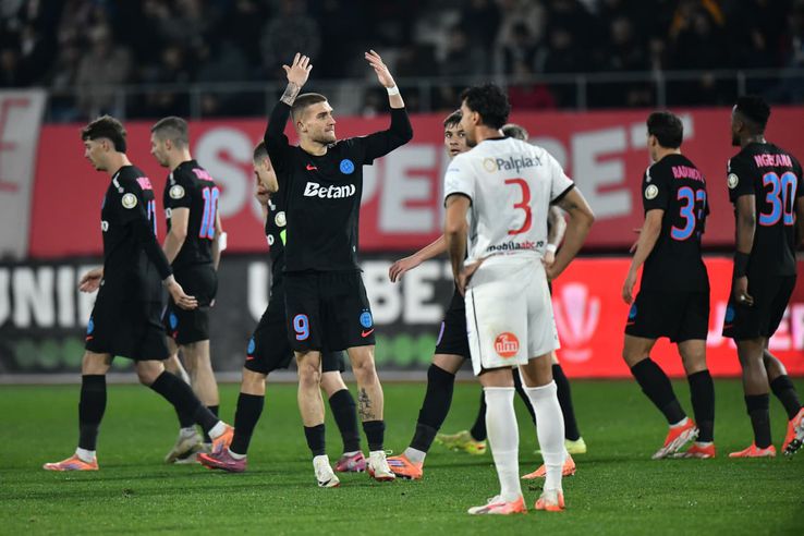 Bîrligea, roșu primit în Hermannstadt - FCSB / FOTO: Cristi Preda (GSP.ro)