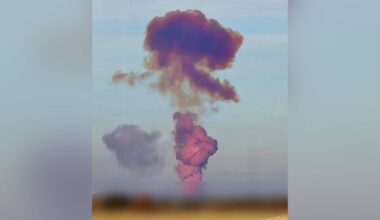 Explozie la baza de rachete Yasnîi din Rusia. Un nor violet s-a ridicat