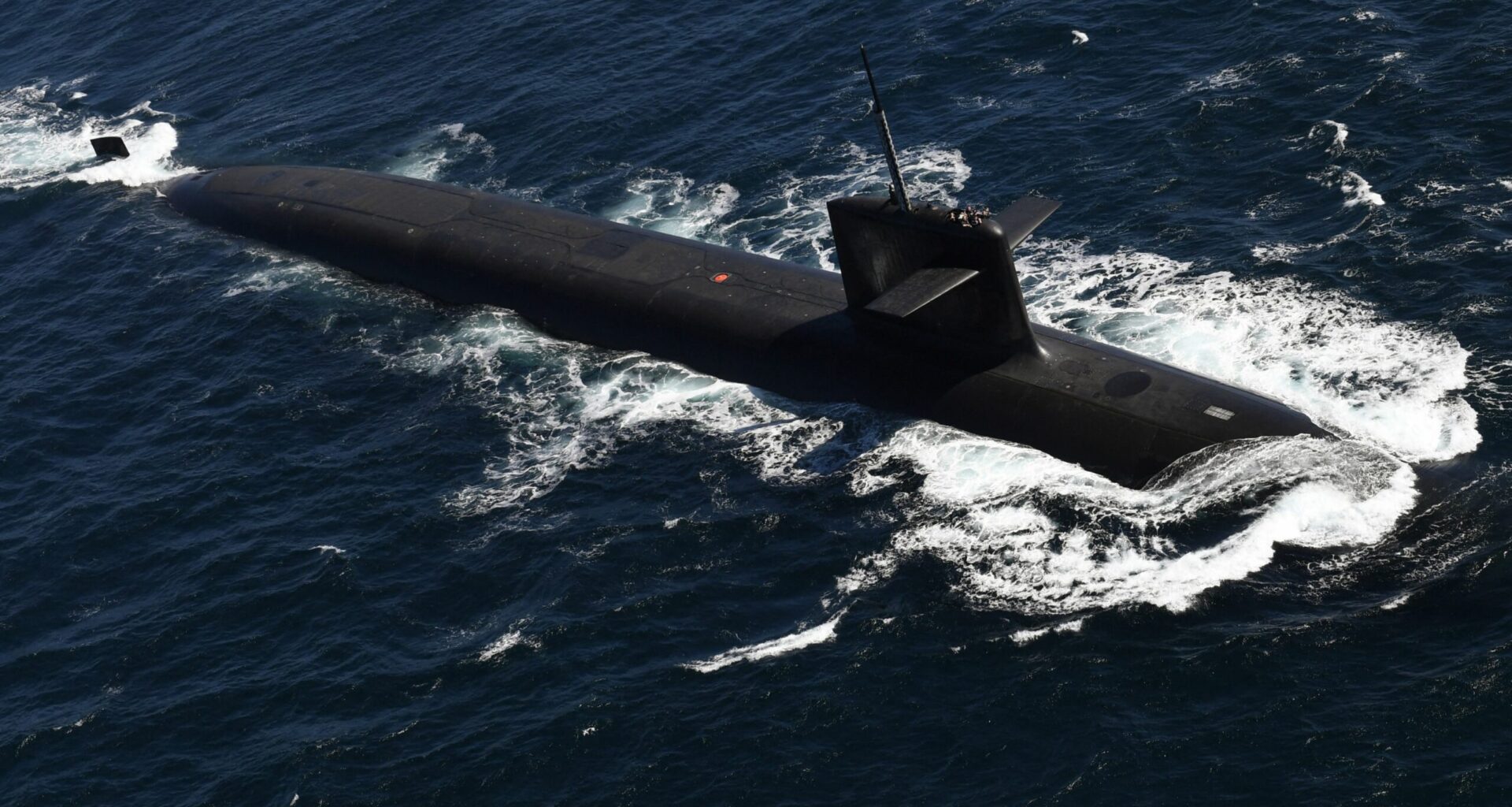 Submarinele NATO au deschis focul asupra unei vechi nave de război norvegiene