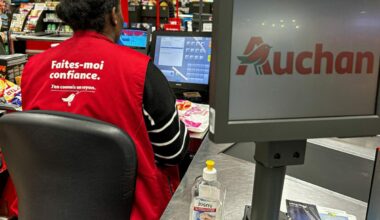 Auchan și Unilever retrag de urgență două produse. Risc de particule metalice și cauciuc