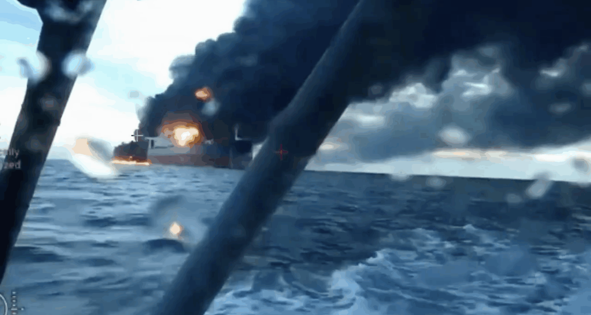 Ucraina a lovit cu drone navale două petroliere ale „flotei fantomă” a Rusiei în Marea Neagră