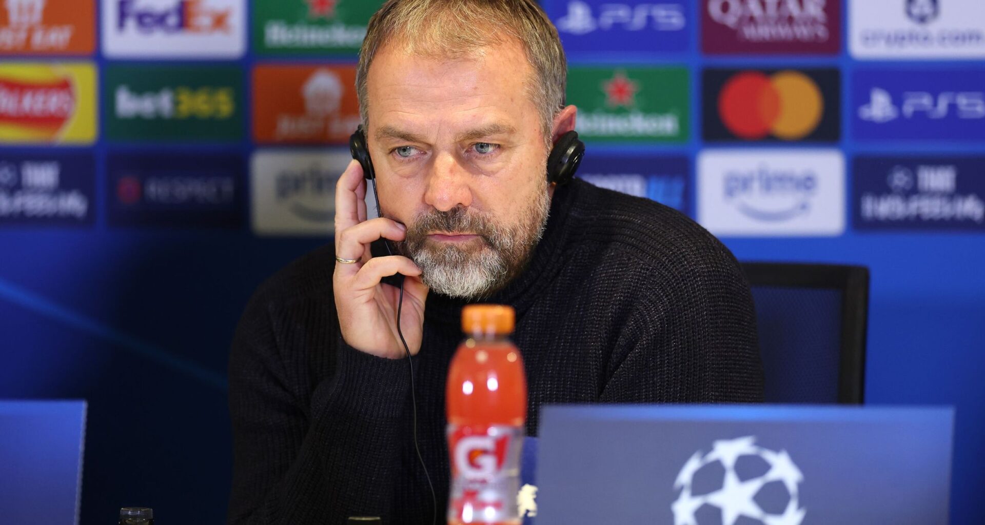 Anunțul trist făcut de Hansi Flick după contraperformanţa carierei în Champions League