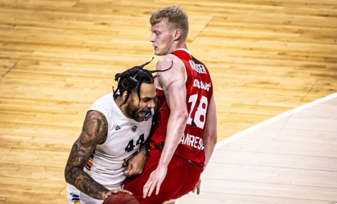 U-BT Cluj-Napoca o învinge pe Baxi Manresa, după un meci controlat de la un capăt la altul - Baschet.ro