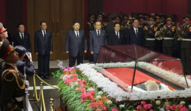 Coreea de Nord anunță decesul fostului șef de stat. Cine a fost Kim Yong Nam, singurul oficial nord-coreean care nu a fost niciodată epurat