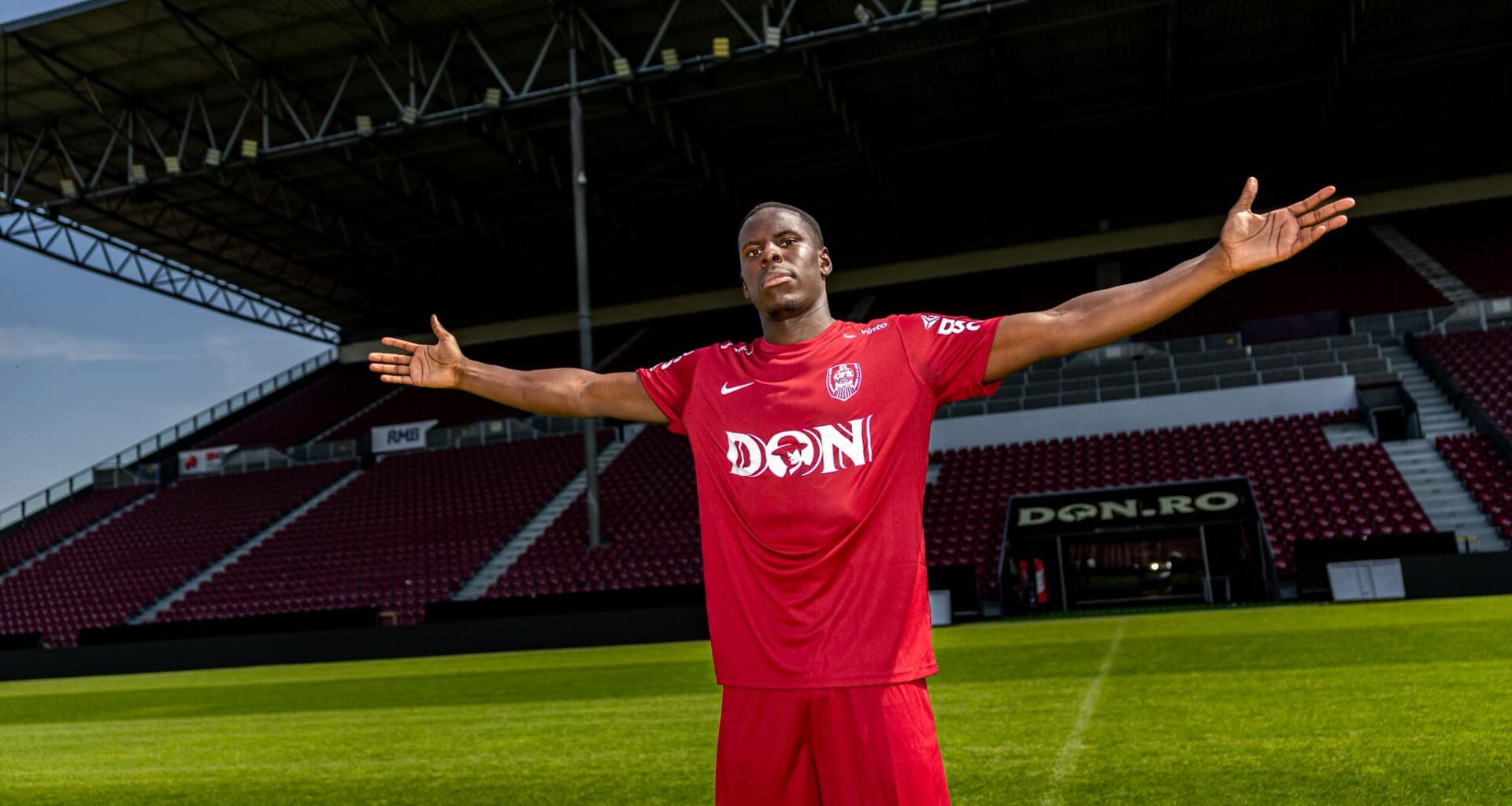 CFR Cluj dă afară vedeta echipei: Nu a rezistat la primul antrenament cu Pancu