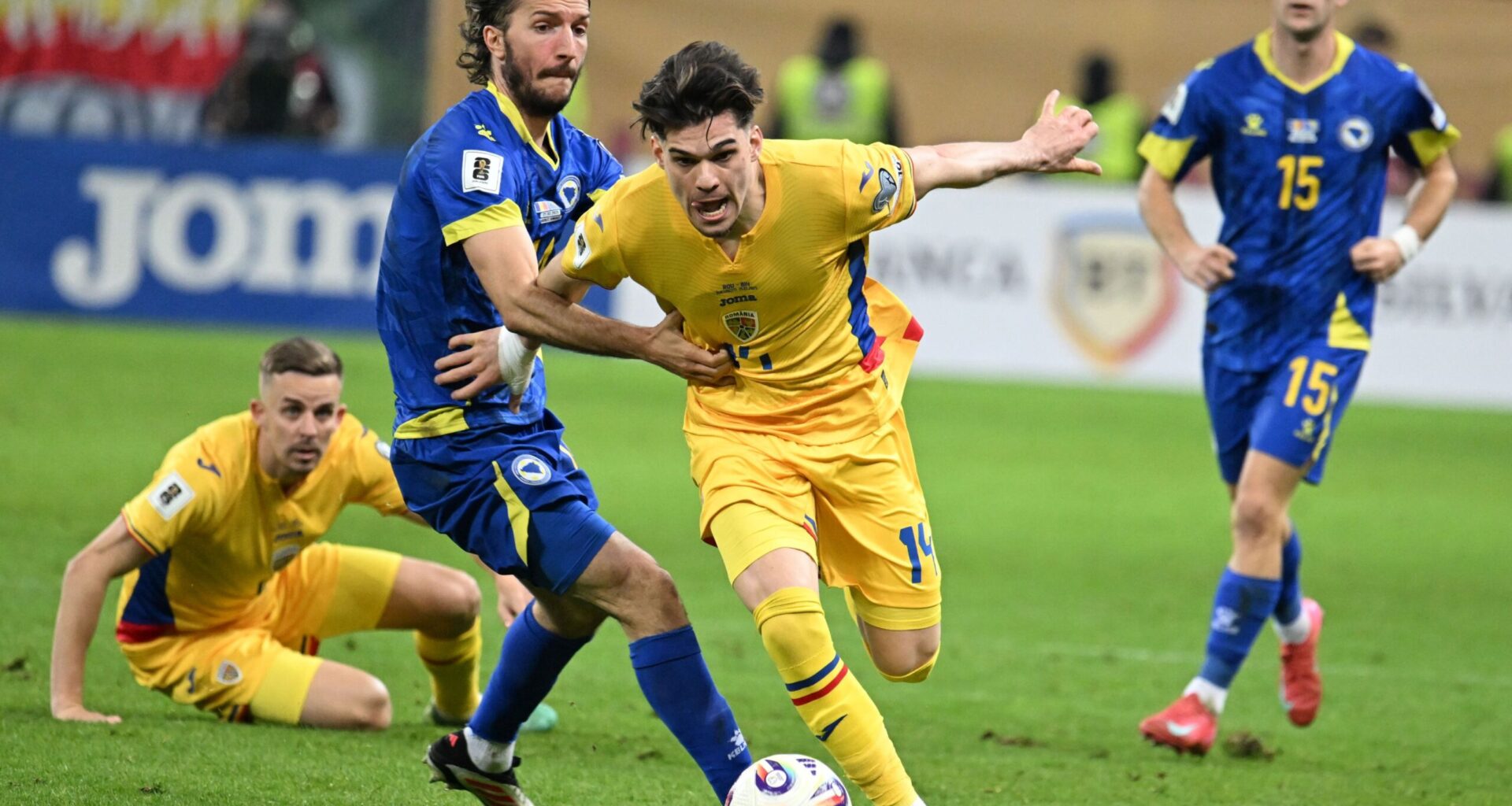 Lotul convocat de Mircea Lucescu la naționala României pentru ultimele meciuri din preliminariile Cupei Mondiale