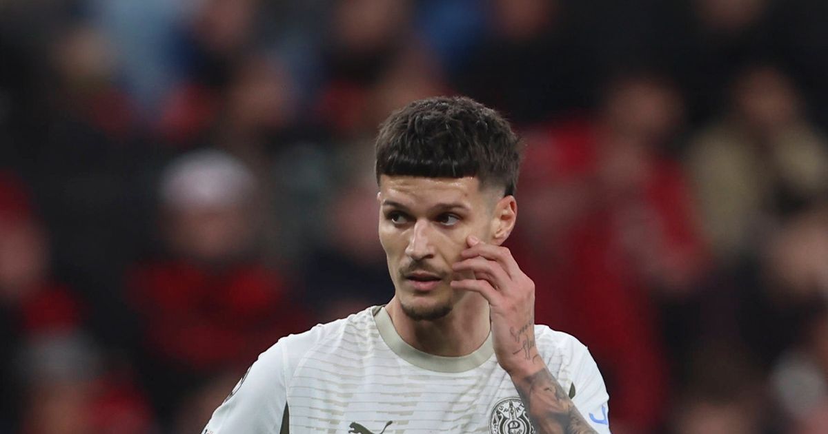 Dennis Man nu a mai prins echipa. Motivul pentru care românul nu a jucat pentru PSV în campionat: „Nu e obișnuit să facă asta”