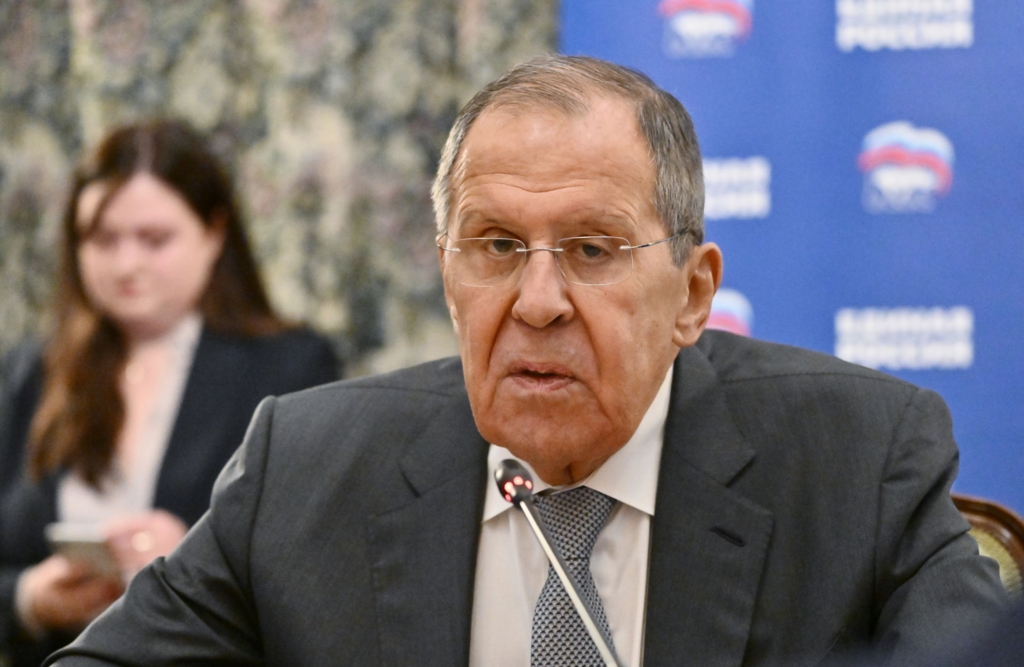 Serghei Lavrov sub presiune. „Nu mai face față”, iar viitorul său politic devine incert. A intrat în colimatorul uneia dintre fiicele lui Putin