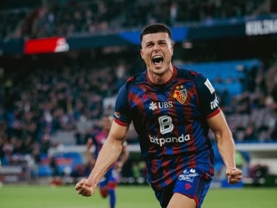 ”Nu prea mai am motive acum să vizitez România”