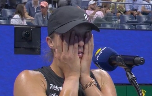 Șoc la Turneul Campioanelor! Cine a eliminat-o pe Iga Swiatek