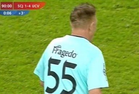 Presa străină, după apariția fotbalistului român de 61 de ani: ”De ce i s-a permis? Și a mai... - Ziare.com