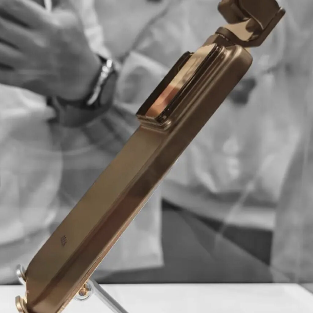 Honor surprinde lumea cu un telefon robot. Primele imagini reale apar înainte de debutul de la MWC 2026