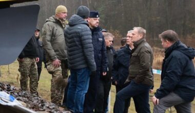 Polonia desfășoară 10.000 de militari și închide consulatul Rusiei după avarierea unei rute feroviare atribuită Moscovei