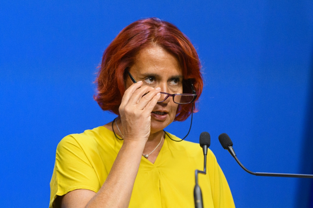 Ioana Dogioiu, purtătoare de cuvânt a Guvernului, și-a publicat diploma de licențiată în Drept. Noi controverse în privința studiilor, după scandalul ministrului Moșteanu