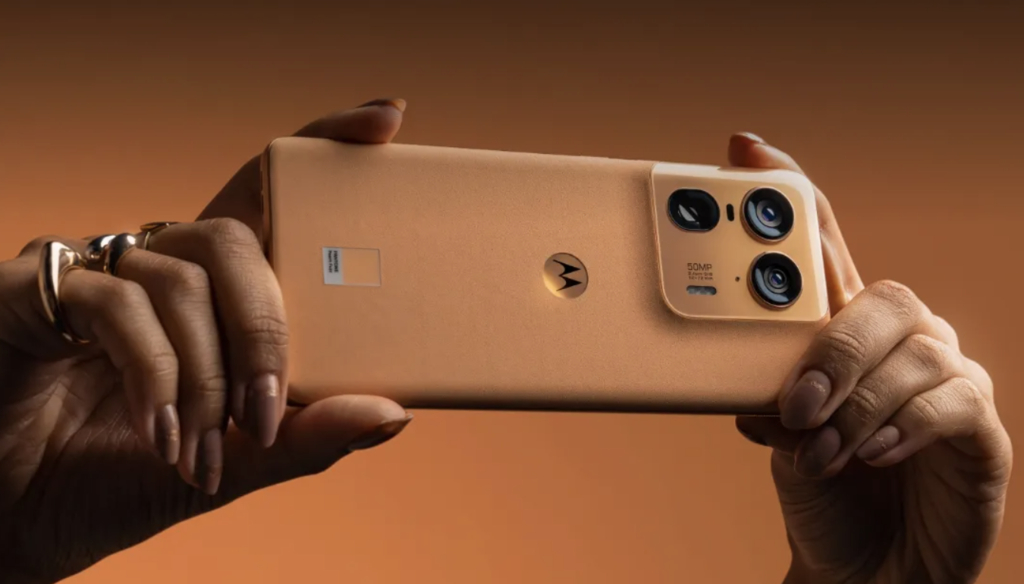 Motorola găsește portița legală prin care evită actualizările software cerute de UE