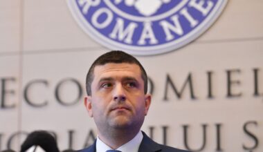 Ministerul Economiei recuperează clădirea transformată în sediu al privaților sub nasul autorităților:"S-a terminat și episodul în care niște băieți deștepți furau"