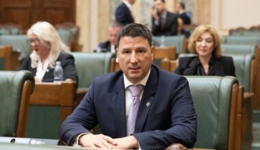 Senatorul Gheorghe Daniel-Paul-Romeo, suspectat că ar fi furat un rucsac dintr-un hotel. Ce partid l-a adus în Parlamentul României UPDATE