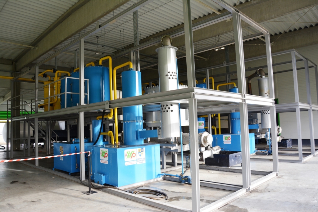 Premieră în România. Județul unde gunoiul este transformat în curent electric și alimentează 25.000 de apartamente