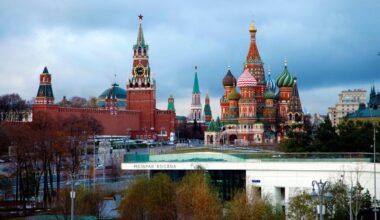 Moscova, atacată cu drone. Echipele serviciilor de urgență au intervenit în mai multe zone