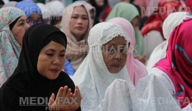 Scandal într-o localitate din Franța unde au fost construite, în secret, două moschei. Există zvonuri despre a treia moschee