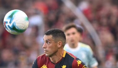 Stanciu, despărțire iminentă. „Tricolorul” ar putea părăsi Genoa în ianuarie. Niciun minut cu De Rossi